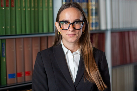 Attorney Virginia Düwel Attorney Virginia Düwel